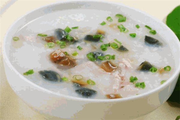 正宗潮汕砂鍋粥誠(chéng)邀加盟